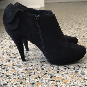 DSW Impo Bow Booties